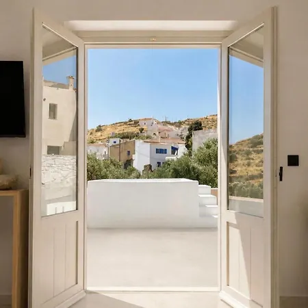 Dryope Luxury Living Aparthotel 3*